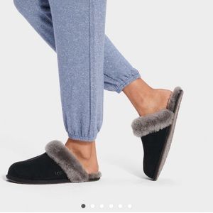 Ugg Scuffette II slippers